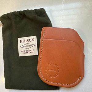 Filson Bridle Leather Cash and Card Case